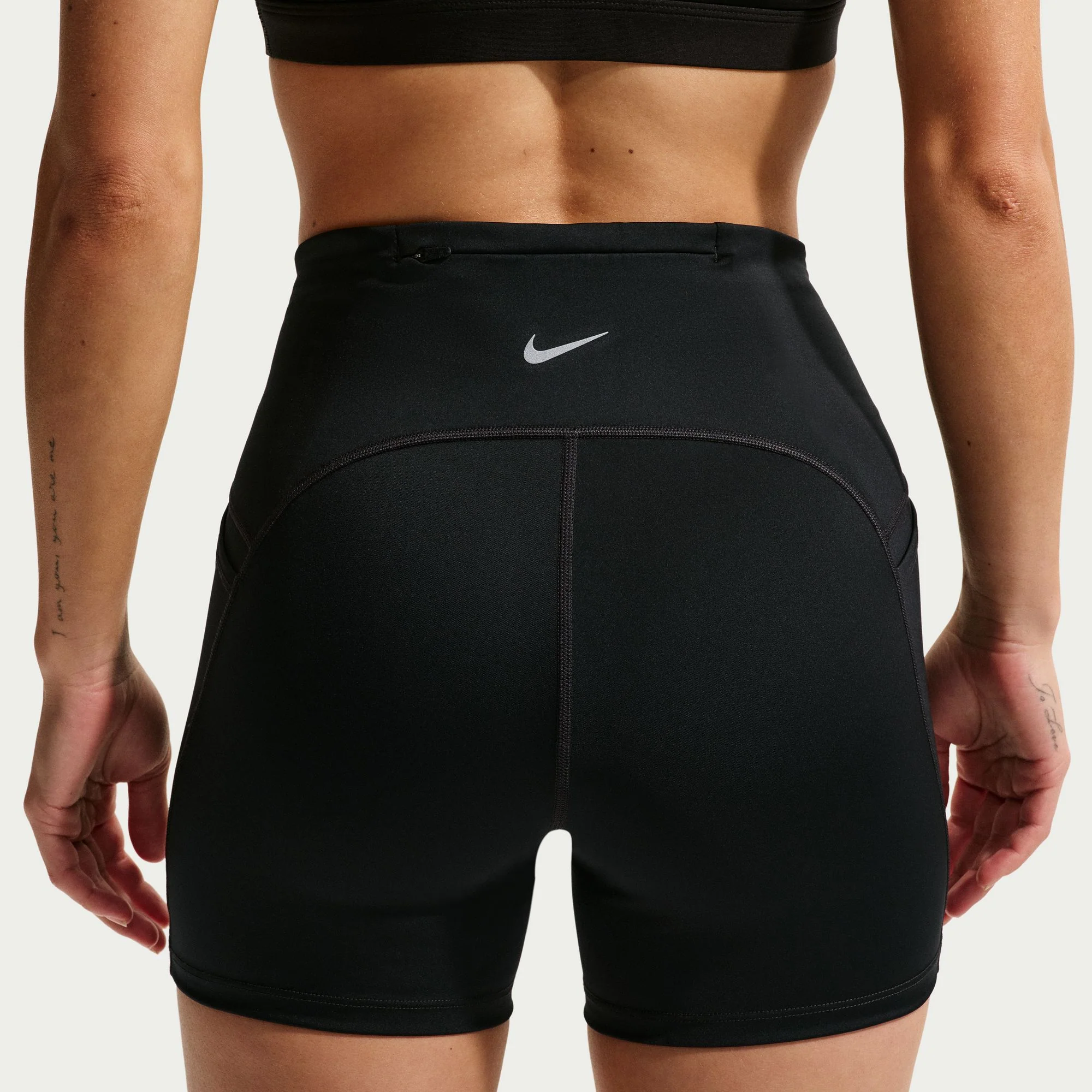 Nike Women's High-Waisted 4" Tight Running Shorts with Pockets - Image 2